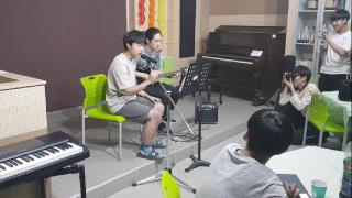 전학 간 친구에게 부치는 노래편지 사진